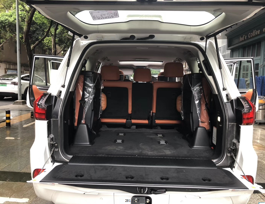 2019款雷克萨斯570巅峰特别版