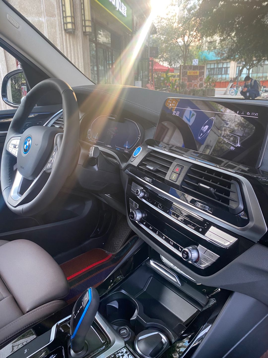 2021款宝马ix3纯电动