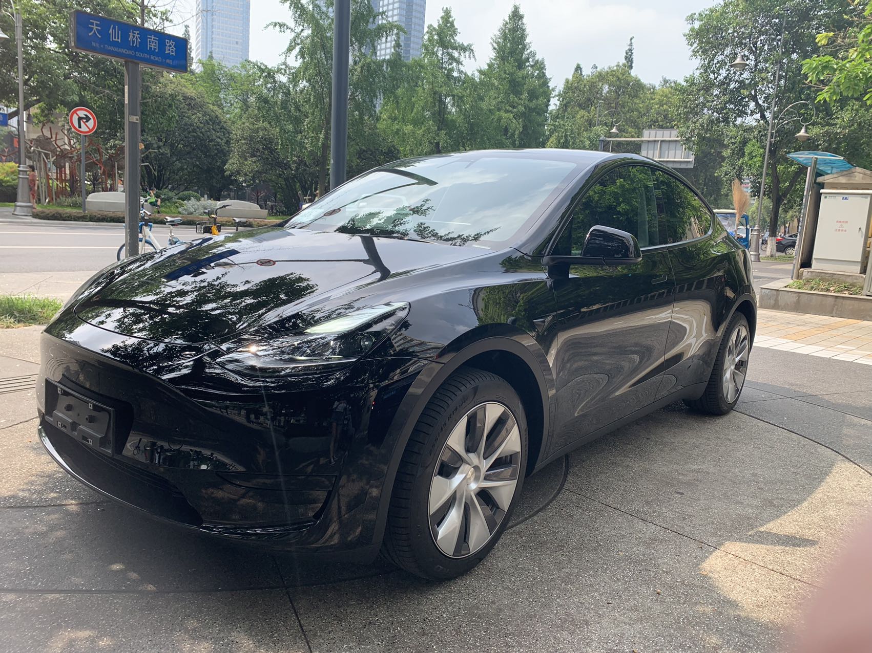 特斯拉modely